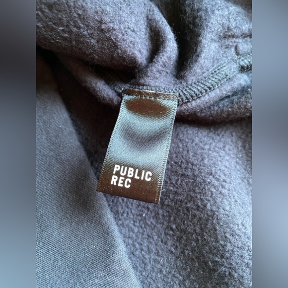 Public Rec Black Crewneck Sweatshirt Athleisure Lounge Pullover EUC Med - Picture 8 of 9